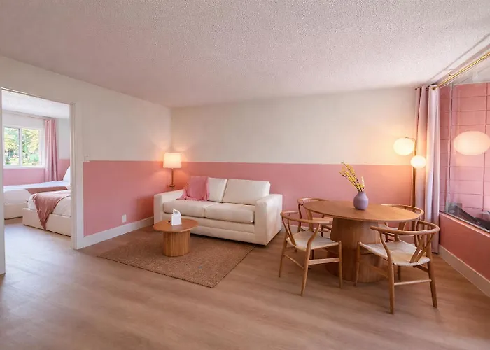 Hotel Abode House Clearwater Beach