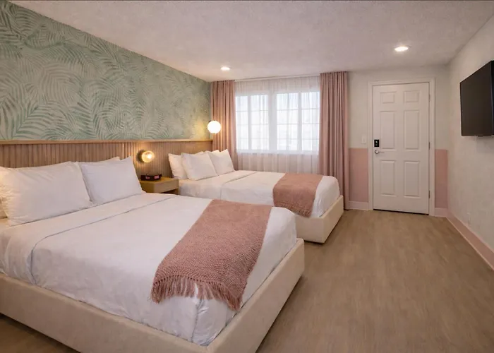 Abode House Hotel