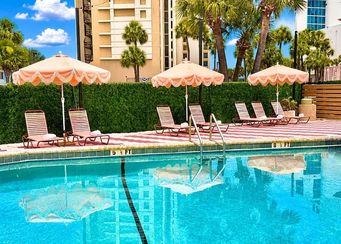 Abode House Hotel 4*