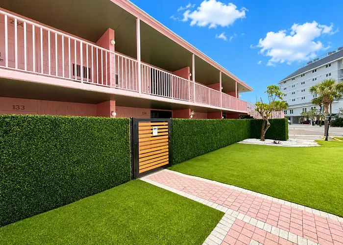 Abode House Hotel